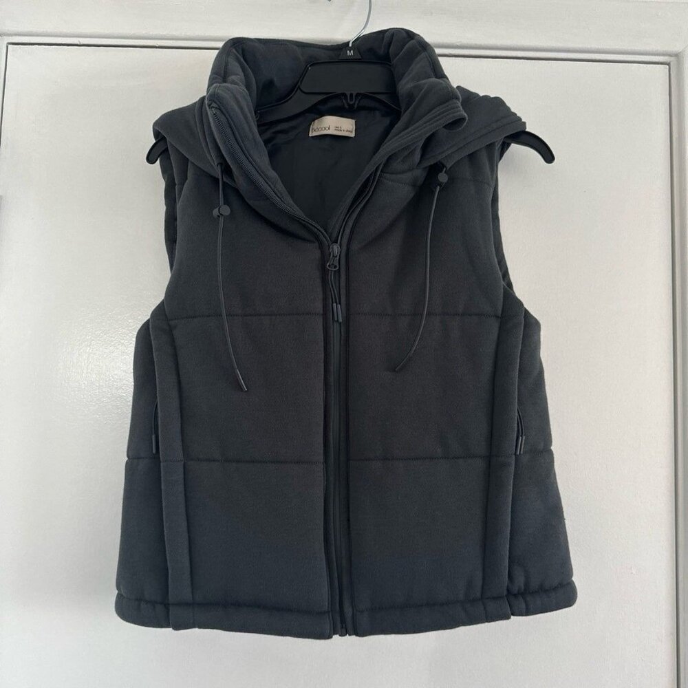 Meredith Slate Gray Hooded Puffer Vest – Small – NWOT